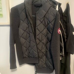 Canada Goose HyBridge® Quilted Knit Hoodie charcoal grey size large